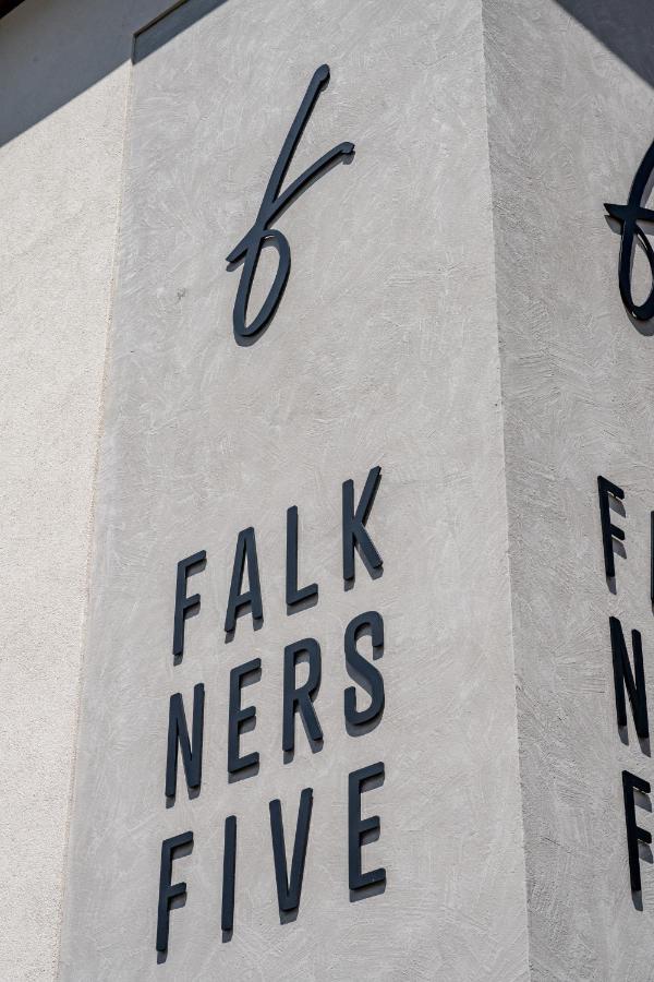 Falkners Five Oetz Exteriör bild